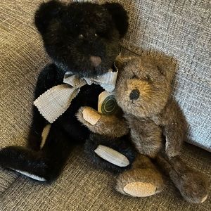 Bundle of two Boyd Bears